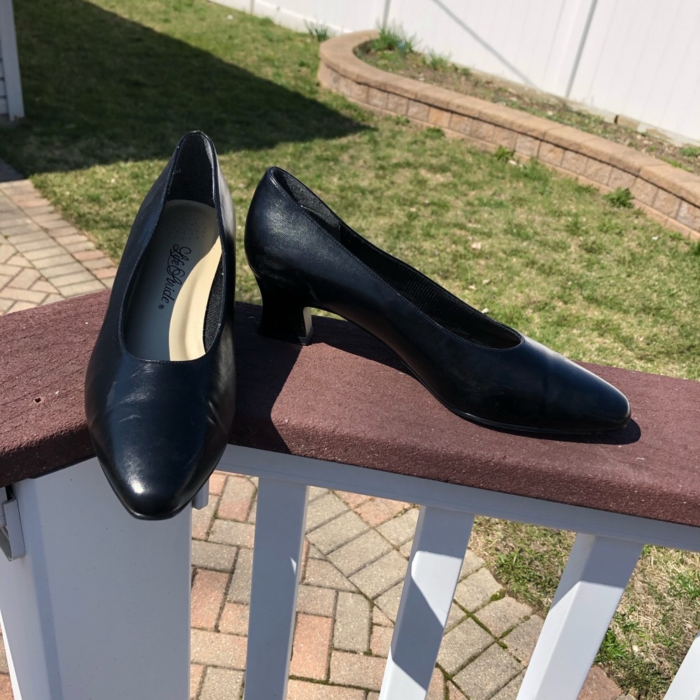 Life Stride Pumps